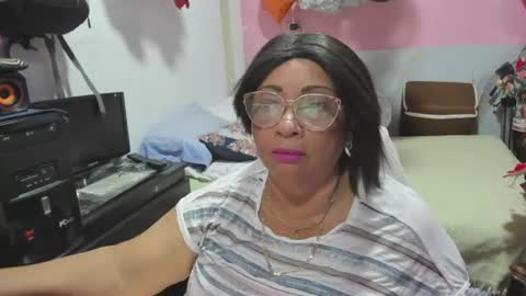 mrs_mommy online show from July 21, 10:12 pm