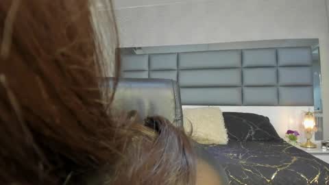 Snapshot of mrs_regina_clk chatting on May 30, 3:47 am Regina online show from May 30, 3:47 am