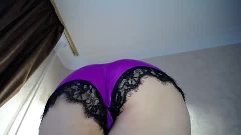 Snapshot of mrs_smith__ chatting on January 15, 7:48 am mrs_smith__ online show from January 15, 7:48 am