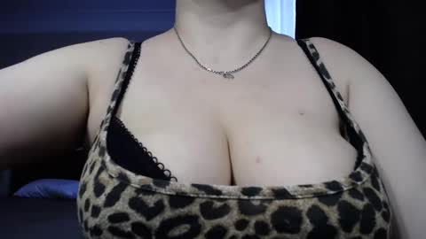 Snapshot of mrs_smith__ chatting on January 30, 6:46 am mrs_smith__ online show from January 30, 6:46 am