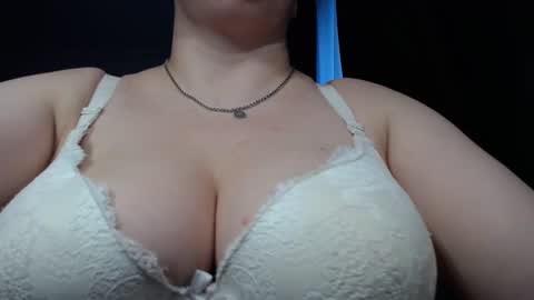 Snapshot of mrs_smith__ chatting on January 31, 1:23 pm mrs_smith__ online show from January 31, 1:23 pm