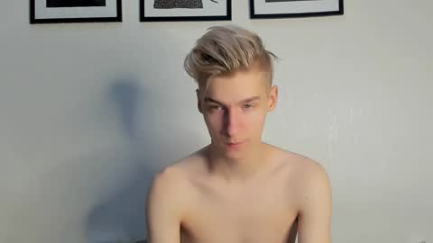 Adam online show from December 18, 6:35 pm