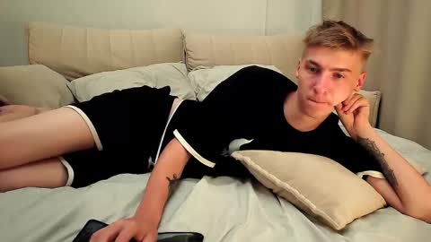 Adam online show from September 9, 11:26 pm