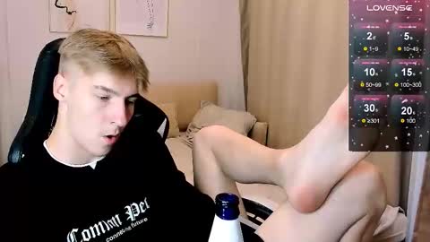 Adam online show from October 27, 9:46 am