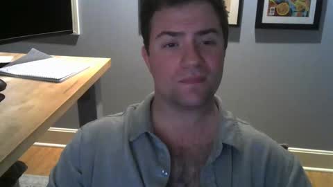 Snapshot of mrsleepyface1 chatting on April 4, 5:49 am mrsleepyface1 online show from April 4, 5:49 am