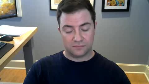 Snapshot of mrsleepyface1 chatting on June 8, 8:53 pm mrsleepyface1 online show from June 8, 8:53 pm