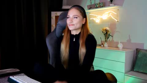 YOUR OWNER online show from February 22, 9:26 pm