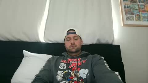 mrthickly818 online show from March 17, 1:14 pm