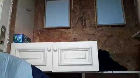 mrthickness80 online show from December 21, 7:37 am