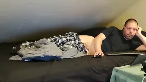 Snapshot of mrxhere chatting on January 27, 3:28 pm mrxhere online show from January 27, 3:28 pm