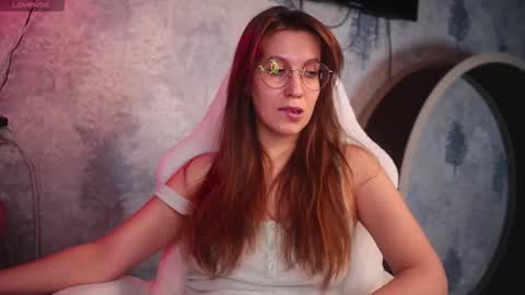 Allison online show from December 19, 12:23 pm