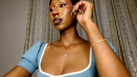 Snapshot of ms_crystal chatting on May 28, 9:45 pm ms_crystal online show from May 28, 9:45 pm