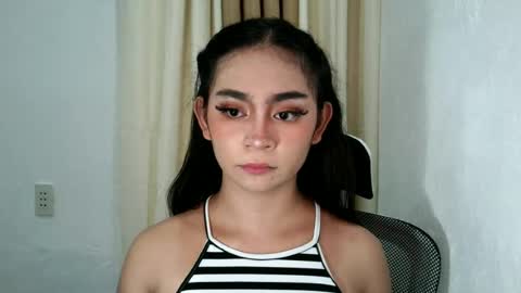 Lella online show from April 21, 11:16 am