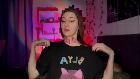 Dita online show from November 20, 6:24 am