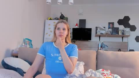 Snapshot of ms_foryou chatting on May 11, 3:07 pm Ms ForYOU online show from May 11, 3:07 pm
