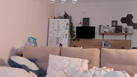 Snapshot of ms_foryou chatting on May 11, 4:04 pm Ms ForYOU online show from May 11, 4:04 pm