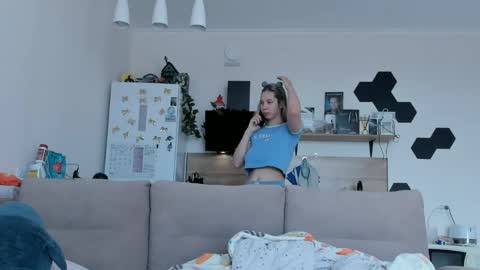 Snapshot of ms_foryou chatting on June 4, 3:45 am Ms ForYOU online show from June 4, 3:45 am