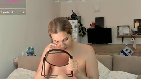 Snapshot of ms_foryou chatting on July 25, 4:59 pm Ms ForYOU online show from July 25, 4:59 pm