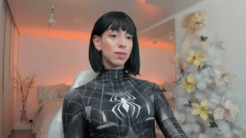 Snapshot of ms_lawless chatting on December 6, 1:07 am Samantha online show from December 6, 1:07 am