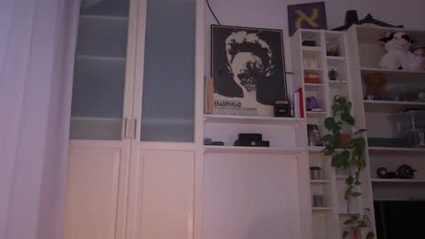 Snapshot of ms_lorelei chatting on November 14, 8:07 pm Lore online show from November 14, 8:07 pm