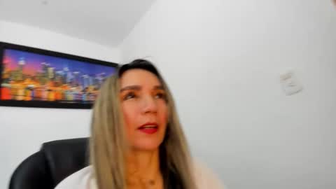 ms_lunarose online show from January 15, 8:34 pm