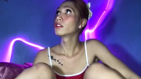 ms_maureenx69x online show from November 2, 10:28 am