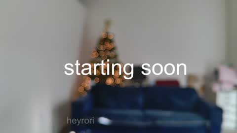 R o r i  SnapChat heyroriv2 wednesday - sunday Noon oclock mountain - 5pm mountain online show from July 30, 3:33 pm