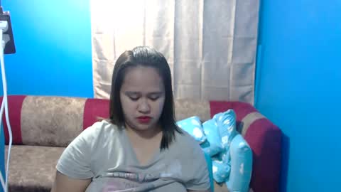Snapshot of ms_nathalie chatting on February 12, 5:15 am Nathalie online show from February 12, 5:15 am