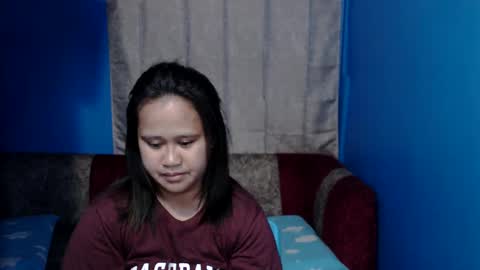 Snapshot of ms_nathalie chatting on February 17, 5:36 am Nathalie online show from February 17, 5:36 am