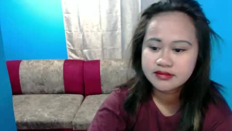 Snapshot of ms_nathalie chatting on March 10, 5:22 am Nathalie online show from March 10, 5:22 am