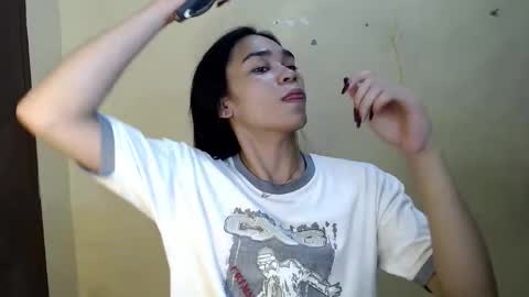 Snapshot of ms_randomxoxo chatting on May 17, 3:08 pm Ashley online show from May 17, 3:08 pm