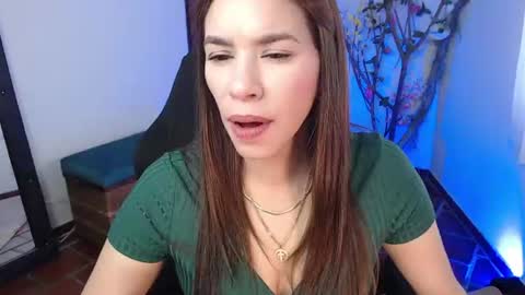 Snapshot of ms_sofiax chatting on July 15, 2:33 pm Sofia online show from July 15, 2:33 pm