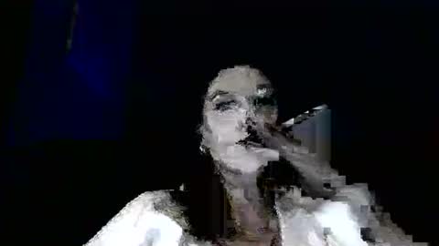 Snapshot of ms_vanilla_crisp chatting on May 11, 5:35 am Ms Vanilla Crisp online show from May 11, 5:35 am