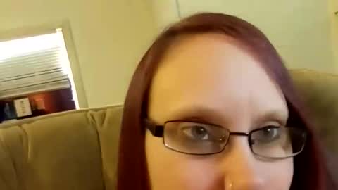 melissa online show from February 19, 4:03 pm