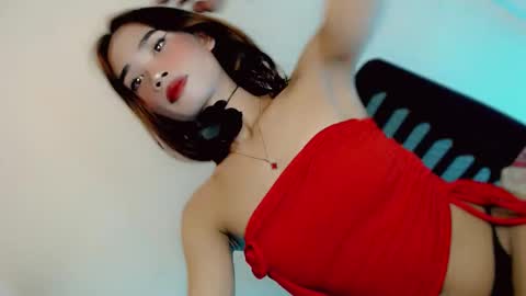 Snapshot of mscherry_ chatting on May 30, 10:34 am mscherry_ online show from May 30, 10:34 am