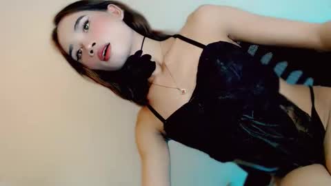 Snapshot of mscherry_ chatting on June 2, 7:43 am mscherry_ online show from June 2, 7:43 am