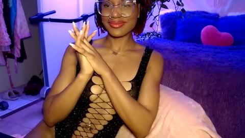 CocoSage online show from March 11, 6:19 am