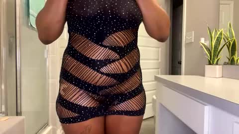 Ms. LOYALTY  online show from October 2, 3:13 am