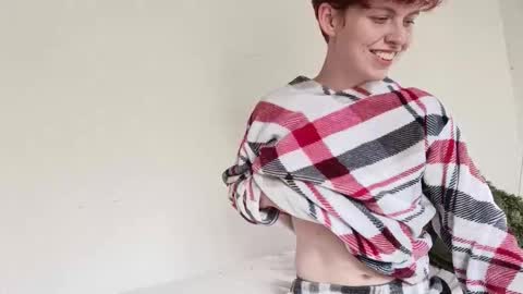 Snapshot of msprissylynx chatting on November 14, 5:33 pm Adela Rose MsPrissyLynx online show from November 14, 5:33 pm