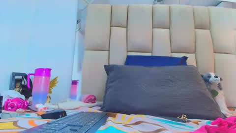 FERNANDA 3 online show from January 17, 3:11 am