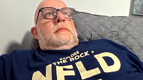 Snapshot of mtccouier chatting on October 3, 1:46 am mtccouier online show from October 3, 1:46 am