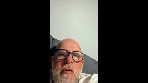 Snapshot of mtccouier chatting on December 17, 11:33 pm mtccouier online show from December 17, 11:33 pm