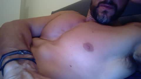 Snapshot of mtmaxtraining chatting on June 20, 11:51 pm mtmaxtraining online show from June 20, 11:51 pm