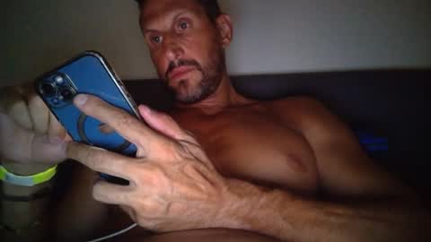 Snapshot of mtmaxtraining chatting on July 29, 12:09 am mtmaxtraining online show from July 29, 12:09 am