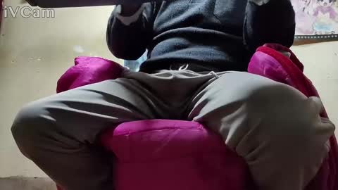 Snapshot of muchachosam chatting on January 31, 4:03 am zenon online show from January 31, 4:03 am