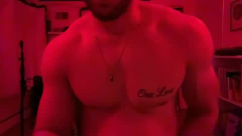 Snapshot of muchachote_ chatting on September 27, 7:02 am muchachote_ online show from September 27, 7:02 am