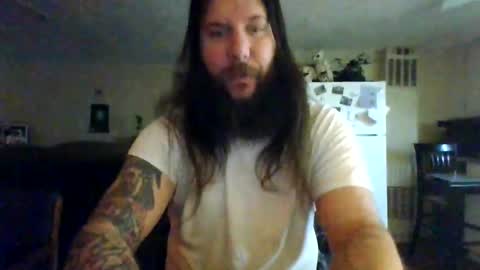 Snapshot of mudge chatting on February 22, 3:12 am Mudge online show from February 22, 3:12 am