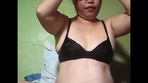 muffy_bunny online show from June 10, 8:24 am