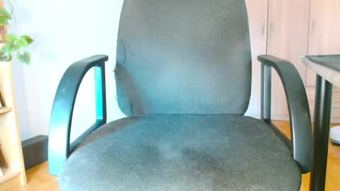 Snapshot of mugaed_sumiso chatting on July 26, 8:43 am mugaed_sumiso online show from July 26, 8:43 am