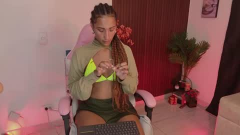 Snapshot of mulata_ch chatting on June 25, 1:38 am HEY GUYS IF YOU LIKE SEXY SHOW YOU ARE IN THE CORRECT PLACE CU WENESDAY PVT OPEN TRANSMISSION TIME 5 PM - 10 PM COLOMBIA online show from June 25, 1:38 am